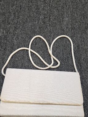 Jennifer Moore Elegant Cream Rope-Strap Evening Clutch